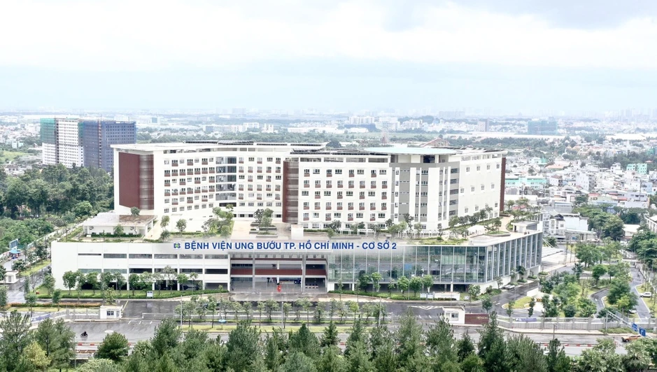 Bao giờ bệnh nhân ung thư hết rồng rắn đến 23 giờ đêm để... chụp chiếu? Bao giờ bệnh nhân ung thư hết rồng rắn đến 23 giờ đêm để... chụp chiếu?