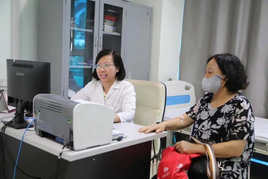 Bảo hiểm y tế mở rộng quyền lợi từ 1/7: Bệnh viện Thanh Nhàn chủ động phương án chống quá tải Bảo hiểm y tế mở rộng quyền lợi từ 1/7: Bệnh viện Thanh Nhàn chủ động phương án chống quá tải