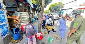 Bất ngờ với hình ảnh trước cổng Bệnh viện Đa khoa Thủ Đức TPHCM