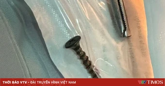 Bé 3 tháng tuổi nguy kịch vì hít phải đinh vít dài 4cm