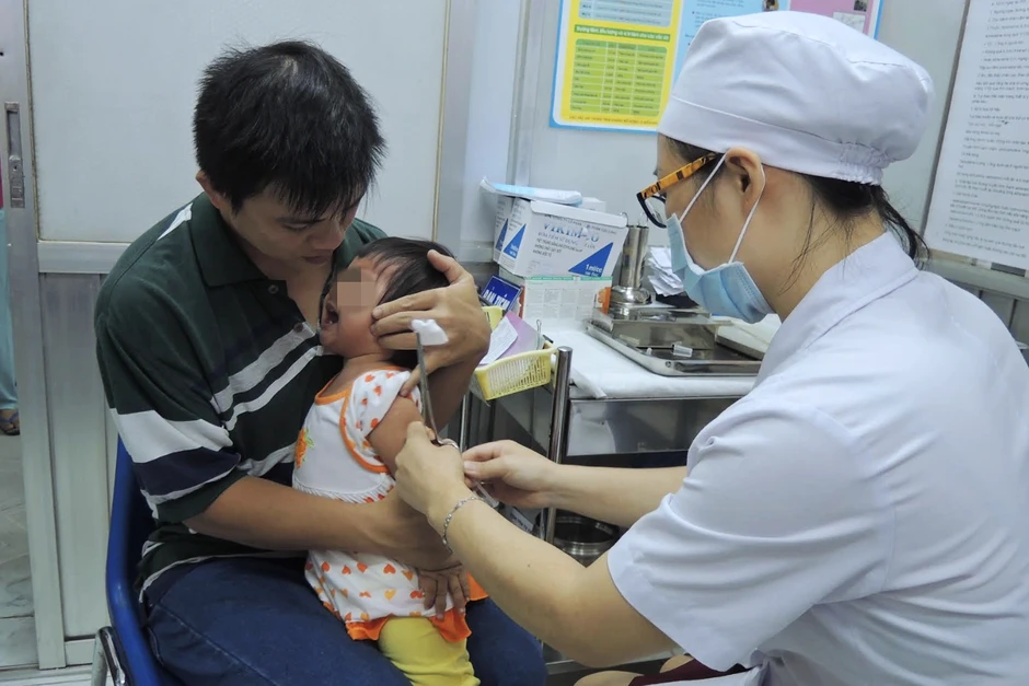 Bé gái ở Phú Quốc tử vong sau nhiễm não mô cầu: Chuyên gia nhi khoa nói gì? Bé gái ở Phú Quốc tử vong sau nhiễm não mô cầu: Chuyên gia nhi khoa nói gì?