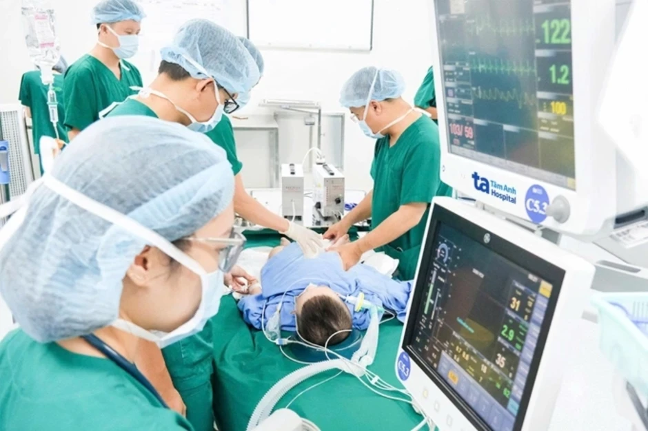 Bé trai 4 tuổi bị lồng ruột cấp - Báo TinVina Bé trai 4 tuổi bị lồng ruột cấp - Báo TinVina