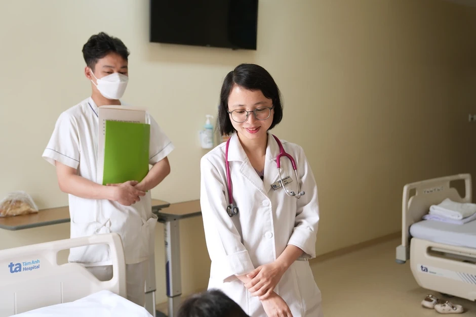 Bé trai bị viêm mạch máu toàn thân - Báo TinVina Bé trai bị viêm mạch máu toàn thân - Báo TinVina
