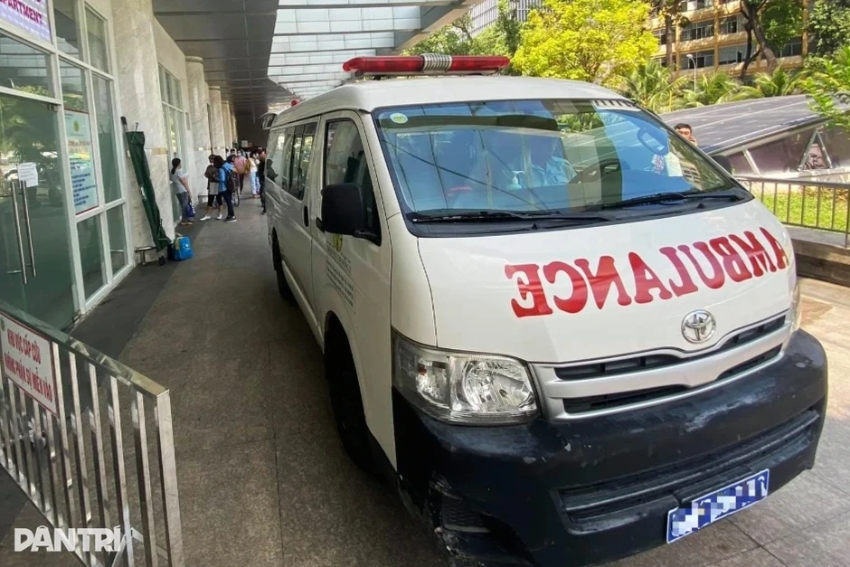 Bé trai ở TPHCM nuốt nắp chai sữa chua, vào 2 bệnh viện cấp cứu Bé trai ở TPHCM nuốt nắp chai sữa chua, vào 2 bệnh viện cấp cứu