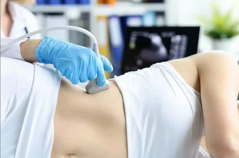 Bệnh gan thường tiến triển âm thầm, đừng đợi có triệu chứng mới đi khám Bệnh gan thường tiến triển âm thầm, đừng đợi có triệu chứng mới đi khám