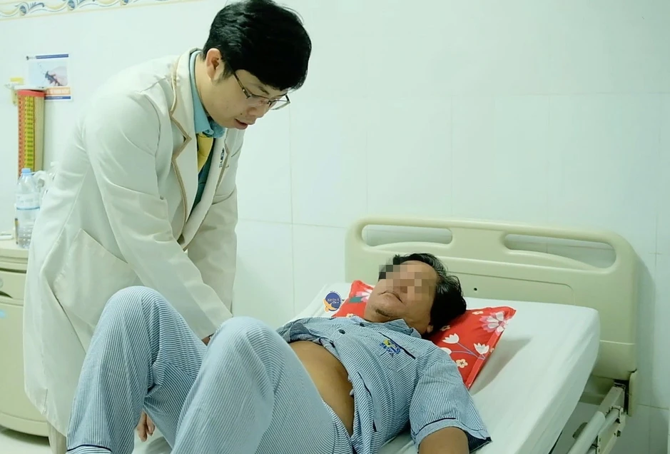 Bệnh hiếm gặp khiến người đàn ông đau âm ỉ tinh hoàn Bệnh hiếm gặp khiến người đàn ông đau âm ỉ tinh hoàn