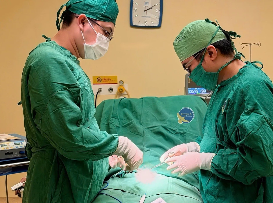 Bệnh hiếm gặp khiến người đàn ông đau âm ỉ tinh hoàn Bệnh hiếm gặp khiến người đàn ông đau âm ỉ tinh hoàn