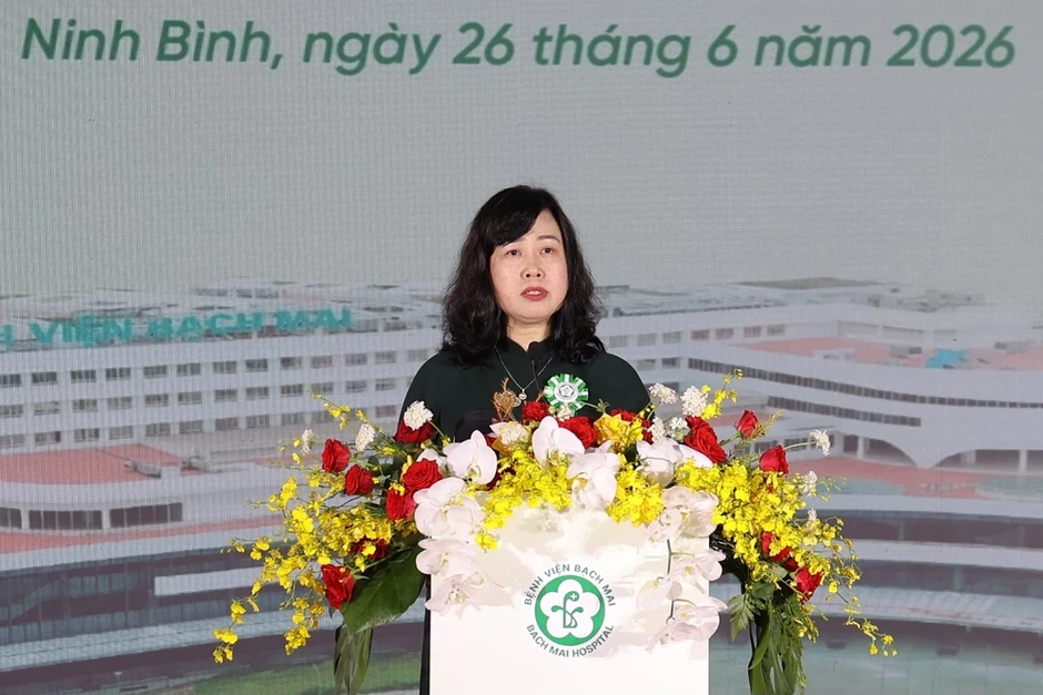 Bệnh viện Bạch Mai cơ sở 2 chính thức 'sáng đèn' Bệnh viện Bạch Mai cơ sở 2 chính thức 'sáng đèn'