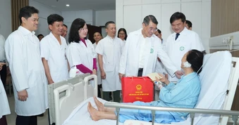 Bệnh viện Bạch Mai cơ sở Ninh Bình kín 1.000 giường bệnh