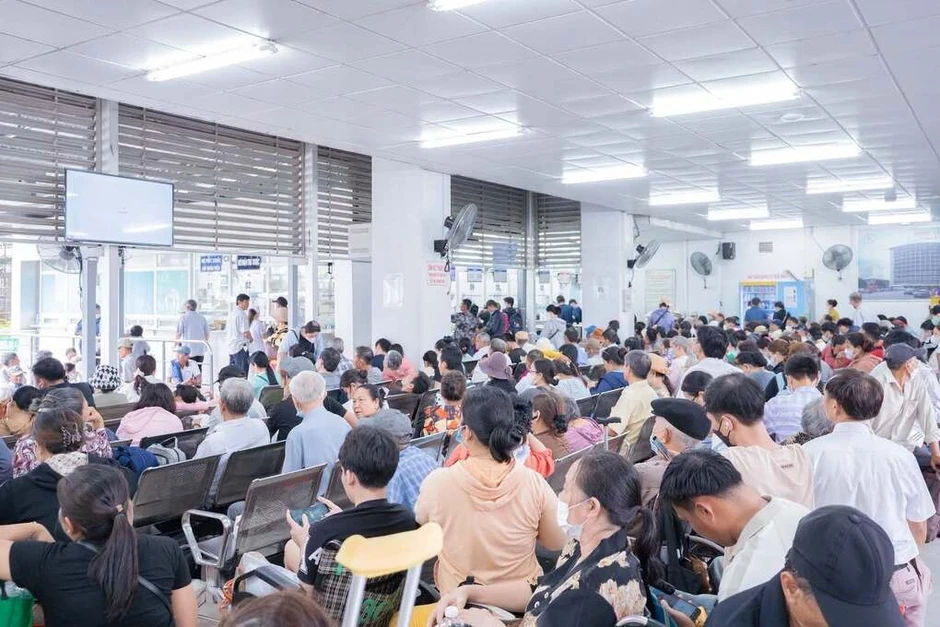 Bệnh viện Chợ Rẫy cảnh báo dịch vụ 'bốc số' khám nhanh lừa đảo Bệnh viện Chợ Rẫy cảnh báo dịch vụ 'bốc số' khám nhanh lừa đảo