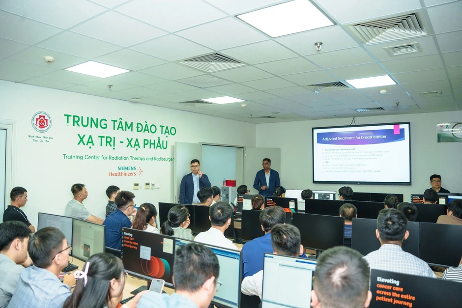 Bệnh viện công đầu tiên có trung tâm đào tạo lâm sàng về xạ trị ung thư Bệnh viện công đầu tiên có trung tâm đào tạo lâm sàng về xạ trị ung thư