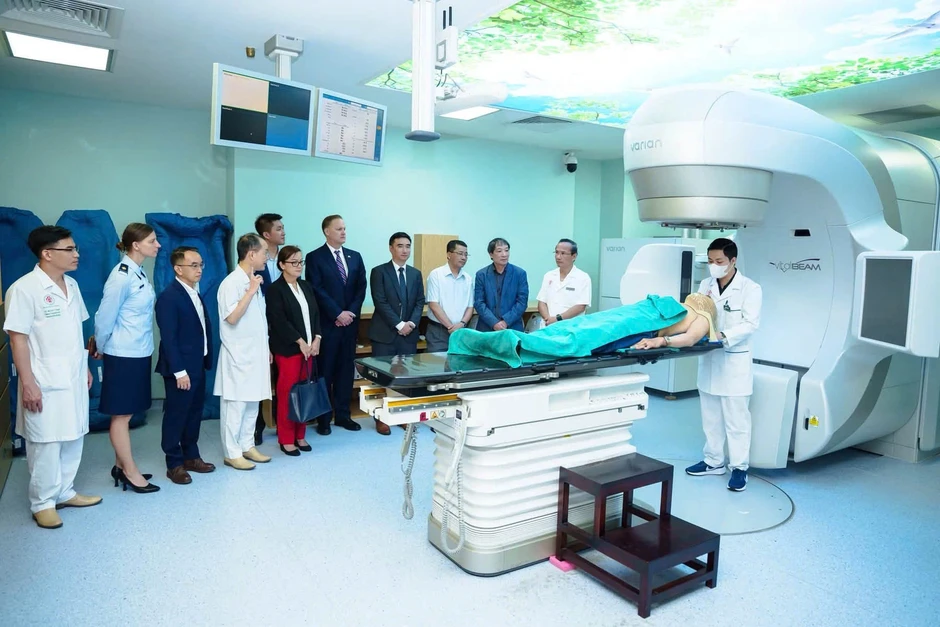 Bệnh viện công đầu tiên có trung tâm đào tạo lâm sàng về xạ trị ung thư Bệnh viện công đầu tiên có trung tâm đào tạo lâm sàng về xạ trị ung thư