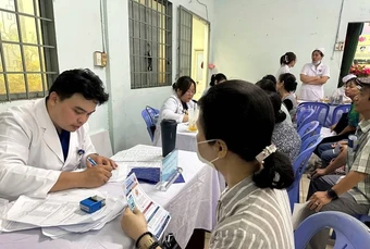 Bệnh viện Đa khoa Bình Thạnh đẩy mạnh tầm soát bệnh lý tuyến giáp tại cộng đồng