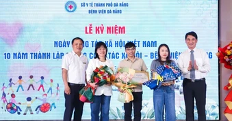 Bệnh viện Đà Nẵng đã huy động hơn 21 tỷ đồng hỗ trợ người bệnh khó khăn