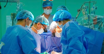 Bệnh viện Đại học Y dược Thành phố Hồ Chí Minh thực hiện ca ghép tim trong 65 phút