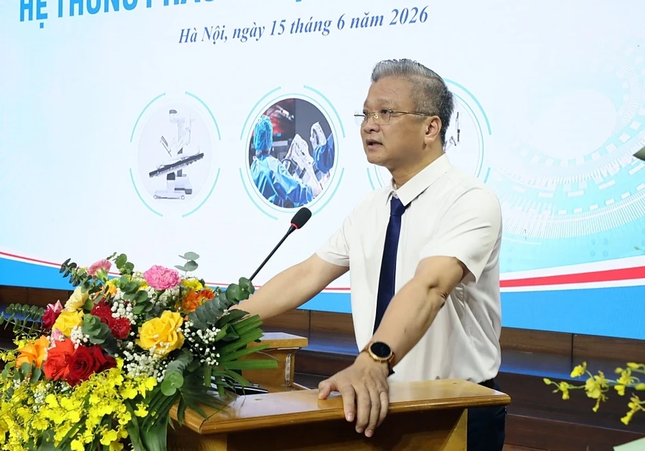 Bệnh viện Đại học Y Hà Nội triển khai hệ thống phẫu thuật robot mới