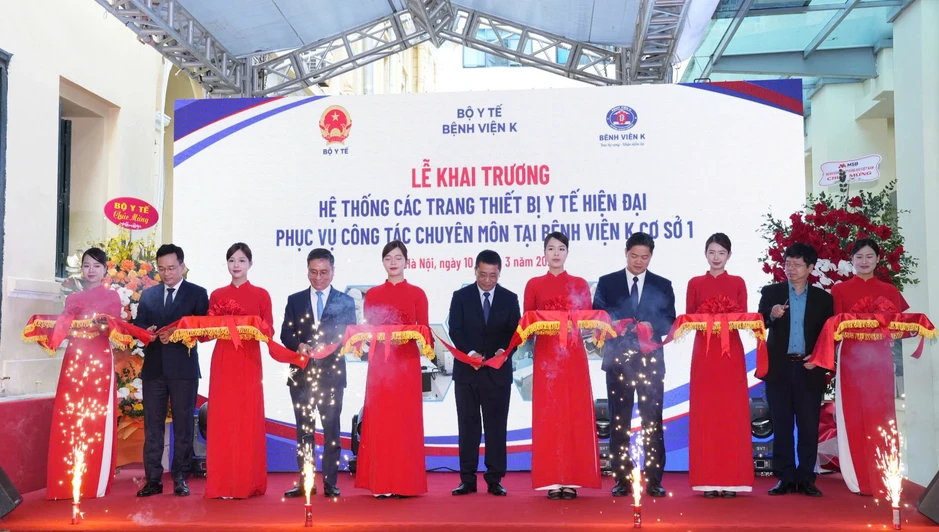 Bệnh viện K sử dụng máy xạ trị hiện đại, chỉ mất 2-3 phút một lần xạ