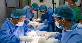 Bệnh viện Nhân dân 115 ghép thận lần 3 thành công cho người bệnh có bất thường mạch máu