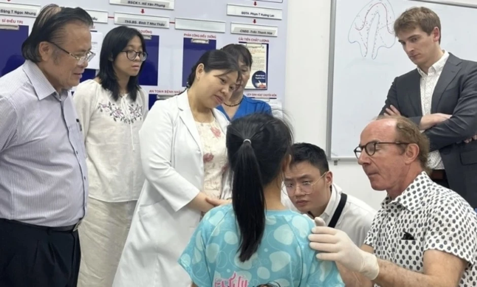 Bệnh viện Nhi đồng 1 lập kíp đặc biệt trị hội chứng Pierre Robin Bệnh viện Nhi đồng 1 lập kíp đặc biệt trị hội chứng Pierre Robin