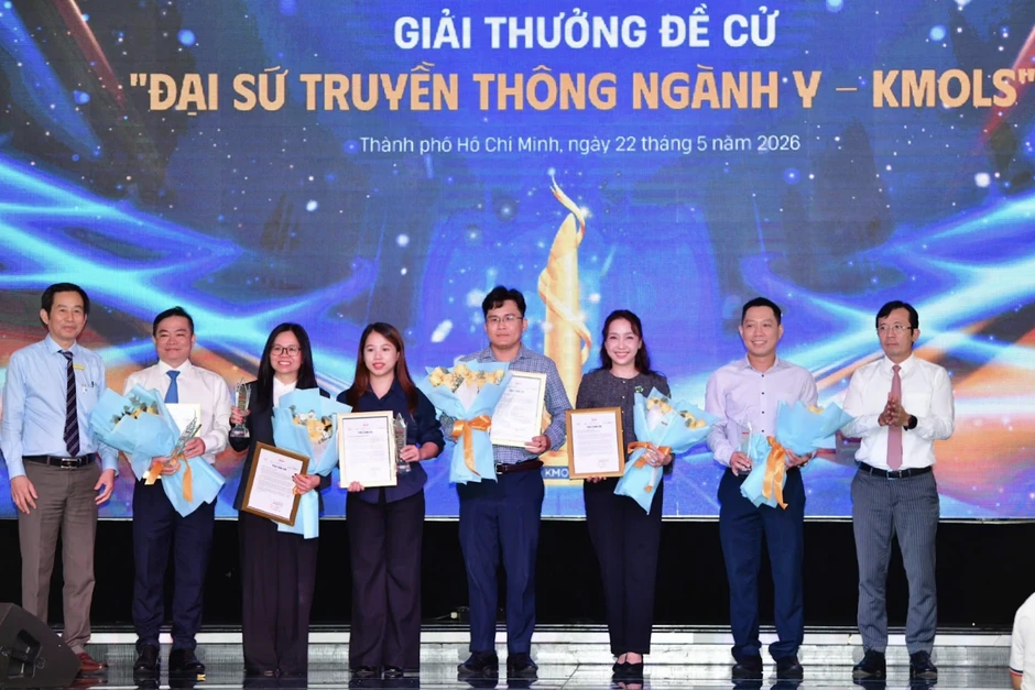 Bệnh viện ở TPHCM ghép thận thành công 100 ca, nhận giải "đại sứ đồng hành"