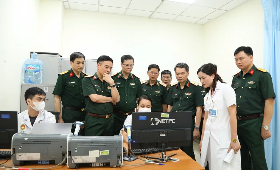 Bệnh viện Quân y 103 tiếp tục nghiên cứu, tối ưu hóa các quy chế, quy trình nghiệp vụ để triển khai hồ sơ bệnh án điện tử Bệnh viện Quân y 103 tiếp tục nghiên cứu, tối ưu hóa các quy chế, quy trình nghiệp vụ để triển khai hồ sơ bệnh án điện tử