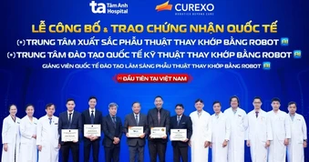 Bệnh viện Tâm Anh đạt 3 chứng nhận quốc tế xuất sắc với Robot AI thay khớp