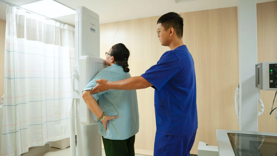 Bệnh viện Thăng Long Lạc Việt và hành trình tri ân tháng 7: Đền ơn đáp nghĩa bằng y đức và hành động thực tế Bệnh viện Thăng Long Lạc Việt và hành trình tri ân tháng 7: Đền ơn đáp nghĩa bằng y đức và hành động thực tế