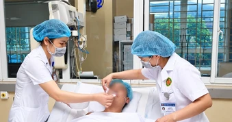 Bệnh viện thông tin tình trạng sức khỏe 2 nạn nhân vụ cháy nhà khiến 5 người chết tại Hà Nội