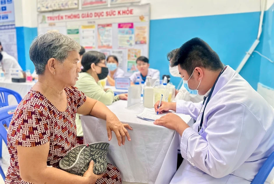 Bệnh viện TP.HCM chuẩn bị khu khám sức khỏe riêng, dự kiến làm cả cuối tuần Bệnh viện TP.HCM chuẩn bị khu khám sức khỏe riêng, dự kiến làm cả cuối tuần