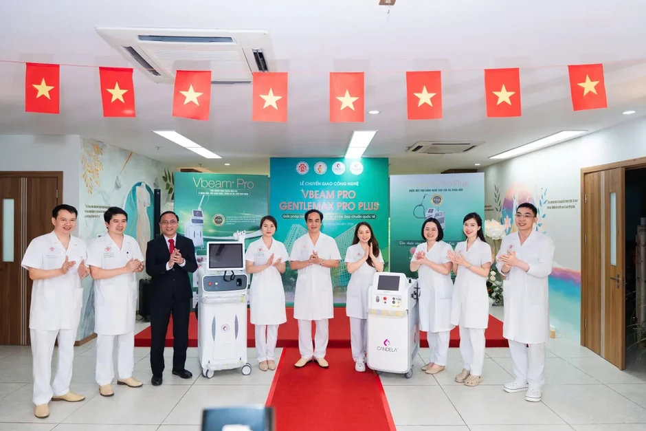 Bệnh viện Trung ương Quân đội 108 tiếp nhận hệ thống laser thế hệ mới, nâng tầm điều trị da liễu – thẩm mỹ Bệnh viện Trung ương Quân đội 108 tiếp nhận hệ thống laser thế hệ mới, nâng tầm điều trị da liễu – thẩm mỹ