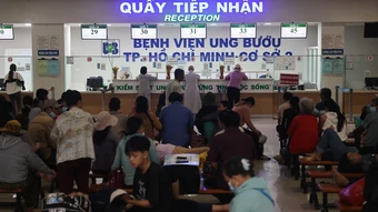 Bệnh viện Ung bướu TP HCM quá tải, 1.000 người chờ mổ