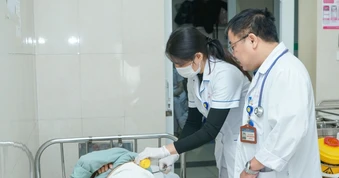 Bệnh zona ẩn mình trong cơ thể: Người có bệnh mạn tính đối mặt rủi ro cao