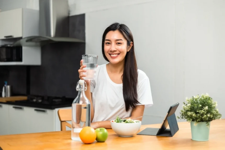 Bí quyết của phương pháp giảm cân nổi tiếng ở Nhật Bản nằm ở "thời điểm" uống nước, có người giảm 4,3kg sau 3 tháng Bí quyết của phương pháp giảm cân nổi tiếng ở Nhật Bản nằm ở "thời điểm" uống nước, có người giảm 4,3kg sau 3 tháng