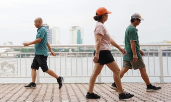 Bí quyết đi bộ giúp đốt nhiều calo - Báo TinVina