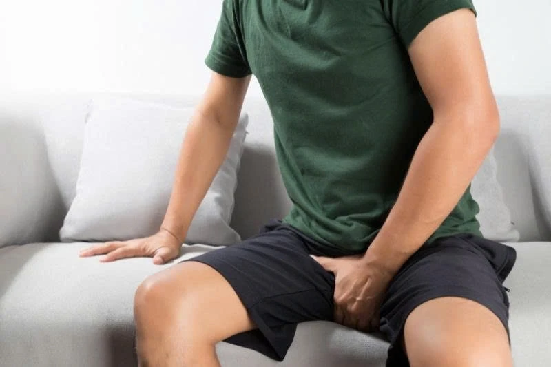Bí tiểu ở nam giới có nguy hiểm không? Cách phòng tránh ai cũng nên biết Bí tiểu ở nam giới có nguy hiểm không? Cách phòng tránh ai cũng nên biết