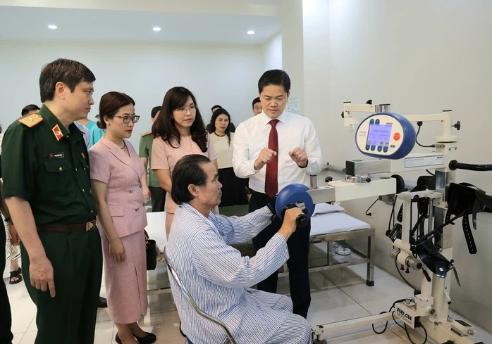Bổ sung thêm thuốc y học cổ truyền vào danh mục BHYT chi trả Bổ sung thêm thuốc y học cổ truyền vào danh mục BHYT chi trả