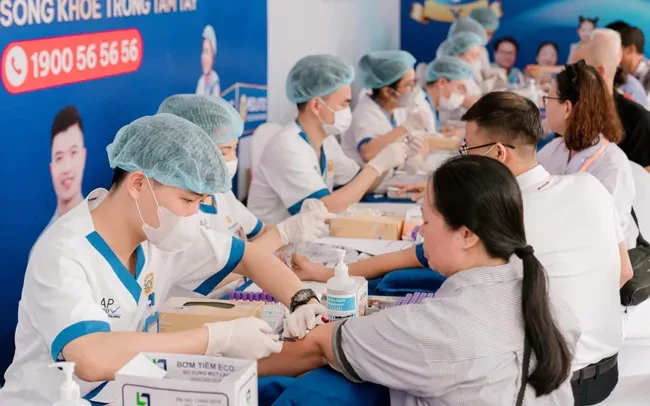 Bộ trưởng Bộ Y tế kêu gọi người dân "Chủ động phòng bệnh - Vì một Việt Nam khoẻ mạnh" Bộ trưởng Bộ Y tế kêu gọi người dân "Chủ động phòng bệnh - Vì một Việt Nam khoẻ mạnh"