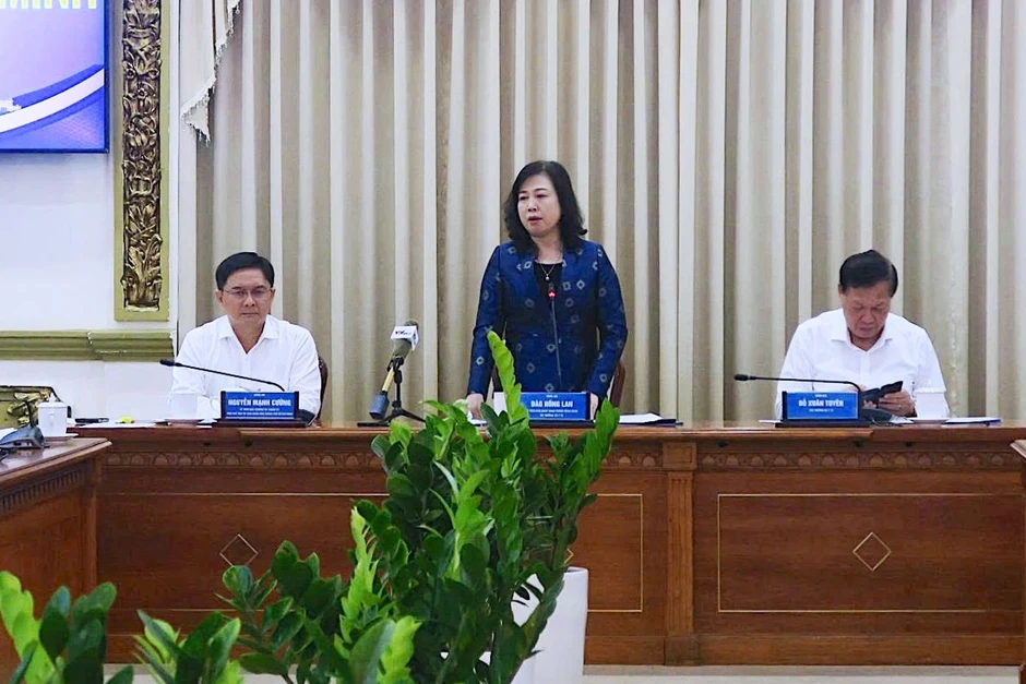 Bộ trưởng Bộ Y tế: "Người ốm mới uống thuốc, nhưng ai cũng phải ăn" Bộ trưởng Bộ Y tế: "Người ốm mới uống thuốc, nhưng ai cũng phải ăn"