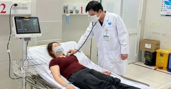 Bộ trưởng Bộ Y tế: "Người ốm mới uống thuốc, nhưng ai cũng phải ăn"