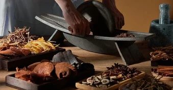 Bộ Y tế chấn chỉnh việc bán thuốc cổ truyền tại điểm du lịch