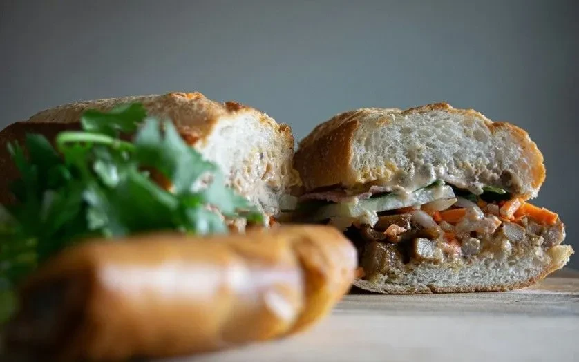 Bộ Y tế: Điều tra, xử lý vụ 84 người nghi ngộ độc sau ăn bánh mì ở Lâm Đồng Bộ Y tế: Điều tra, xử lý vụ 84 người nghi ngộ độc sau ăn bánh mì ở Lâm Đồng