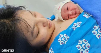Bộ Y tế: Phụ nữ nên sinh đủ 2 con trước tuổi 35