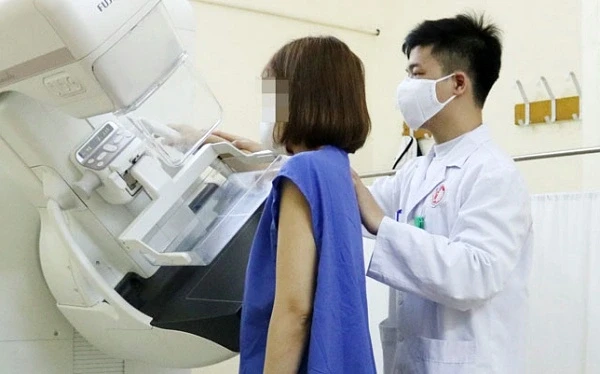 Bộ Y tế yêu cầu kiểm soát giá thiết bị y tế Bộ Y tế yêu cầu kiểm soát giá thiết bị y tế