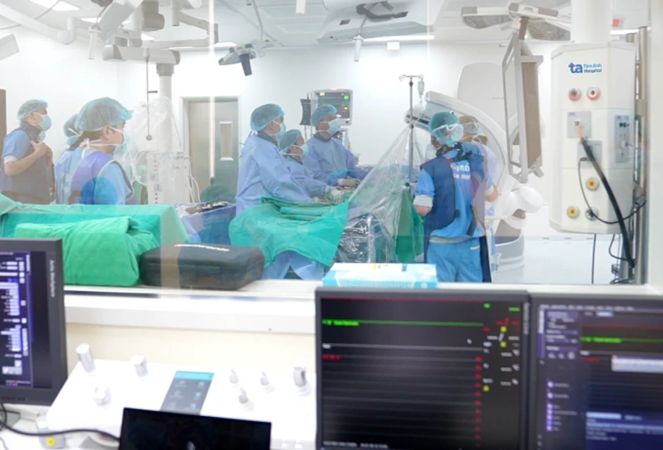 Bóc tách mạch vành sau sinh gây nhồi máu cơ tim - Báo TinVina Bóc tách mạch vành sau sinh gây nhồi máu cơ tim - Báo TinVina