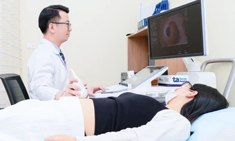 Bóc tách túi thai có nguy hiểm không? - Báo TinVina