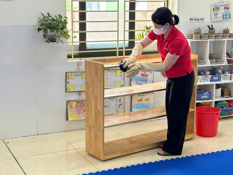 Bùng phát bệnh tay chân miệng, cảnh giác với những biến chứng nguy hiểm