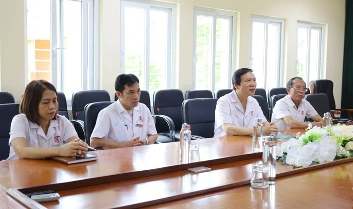 Ca ghép thận thứ 8 đặc biệt tại Bệnh viện Việt Nam-Thụy Điển Uông Bí đã xuất viện Ca ghép thận thứ 8 đặc biệt tại Bệnh viện Việt Nam-Thụy Điển Uông Bí đã xuất viện