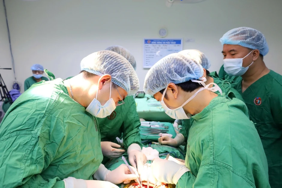 Ca ghép thận thứ 8 đặc biệt tại Bệnh viện Việt Nam-Thụy Điển Uông Bí đã xuất viện Ca ghép thận thứ 8 đặc biệt tại Bệnh viện Việt Nam-Thụy Điển Uông Bí đã xuất viện