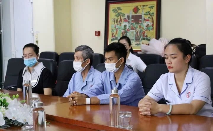 Ca ghép thận thứ 8 đặc biệt tại Bệnh viện Việt Nam-Thụy Điển Uông Bí đã xuất viện Ca ghép thận thứ 8 đặc biệt tại Bệnh viện Việt Nam-Thụy Điển Uông Bí đã xuất viện