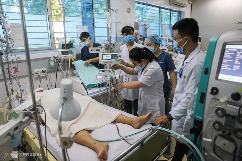 Ca HIV nhập viện tại TP HCM tăng 48% do phát hiện muộn và bỏ điều trị Ca HIV nhập viện tại TP HCM tăng 48% do phát hiện muộn và bỏ điều trị
